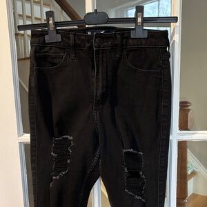 Hollister Women's Black High Rise Distressed Jeans